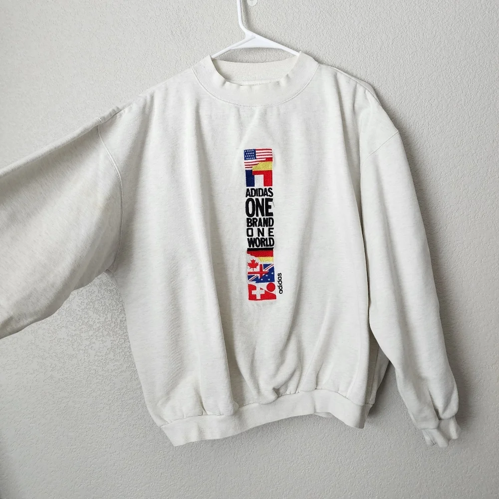 ADIDAS x VINTAGE‎ Flag Archive crewneck sweatshirt ORIGINAL VINTAGE 90s